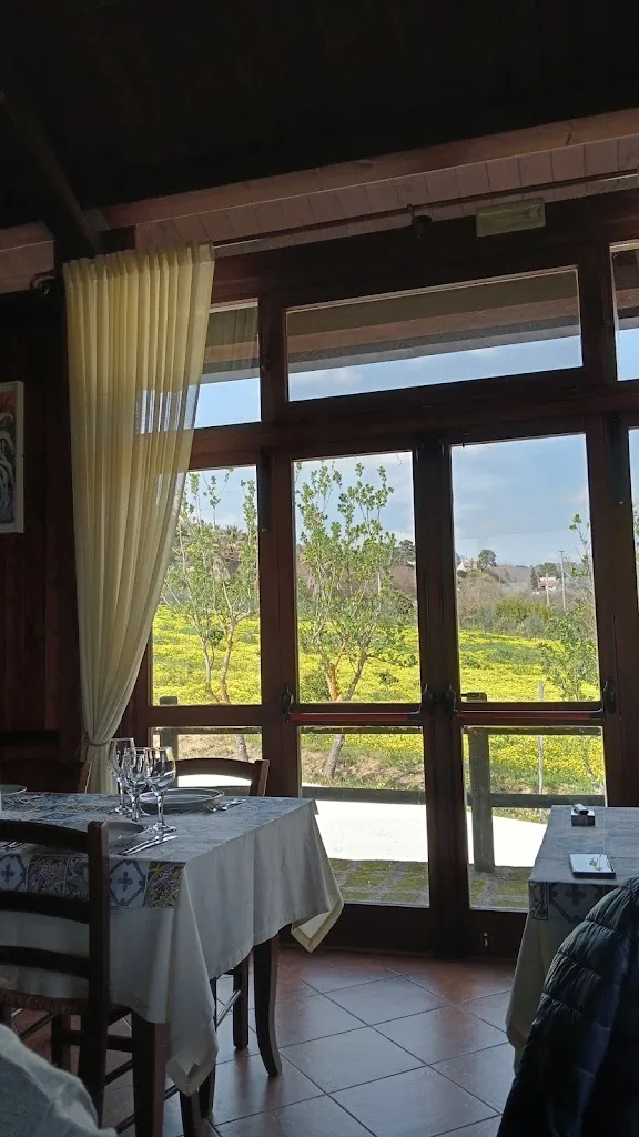 Claudia Noto_Al Ciliegio_Salemi_review