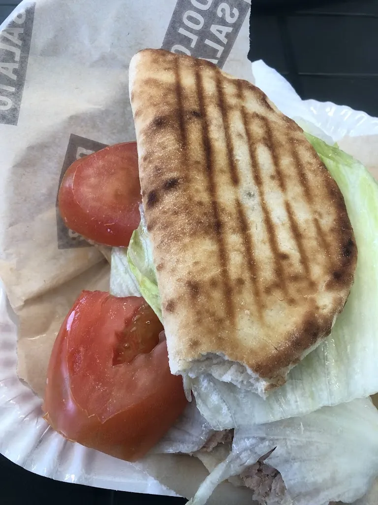 Tiziana Milazzo_Lido Anna Beachclub Pizzeria Restaurant_Lesina_review