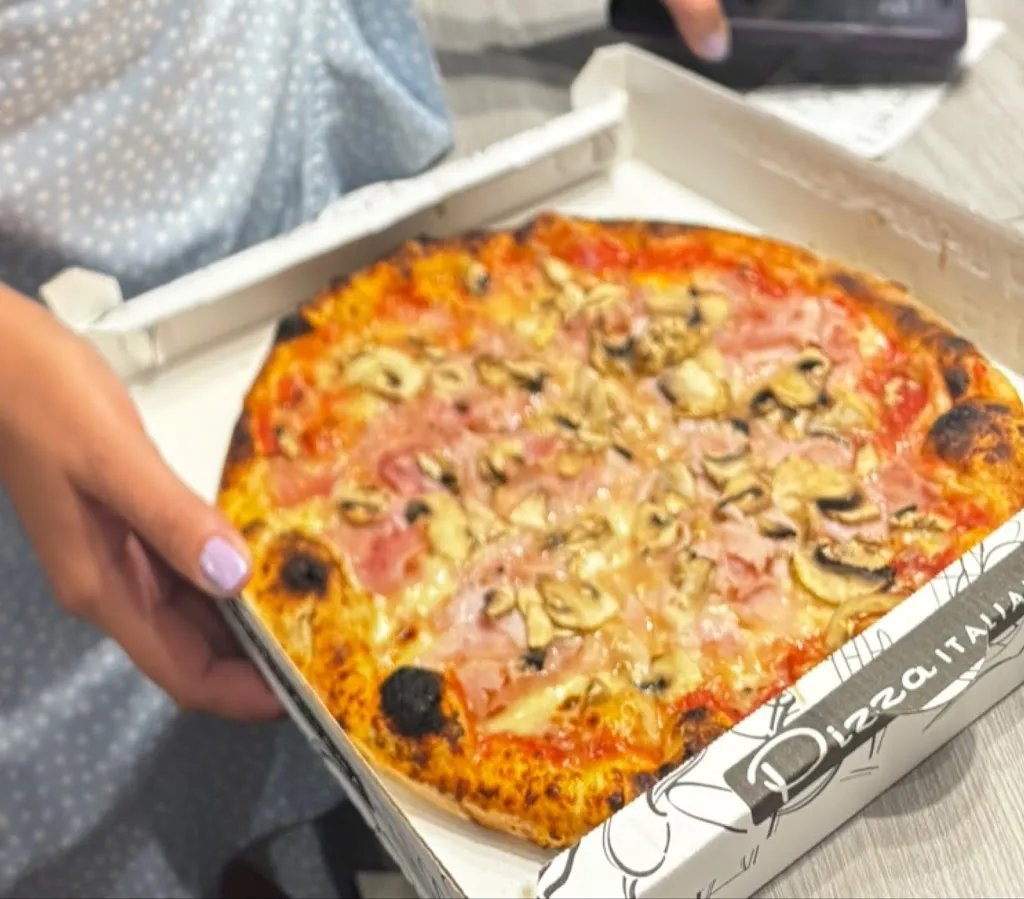 Tom van Straaten_Pizzeria Street Food di Giuseppe Serafino_Sambuca di Sicilia_review