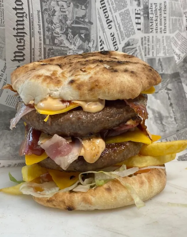 Pizzeria Street Food di Giuseppe Serafino_Sambuca di Sicilia_slider_image_3