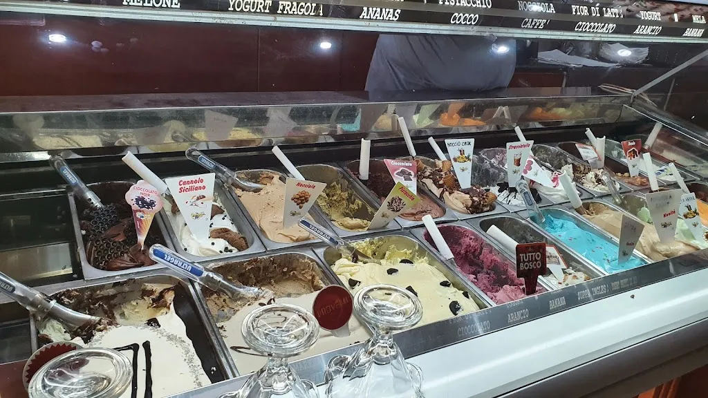 E W_Gelateria Dolce Risveglio_Sambuca di Sicilia_review