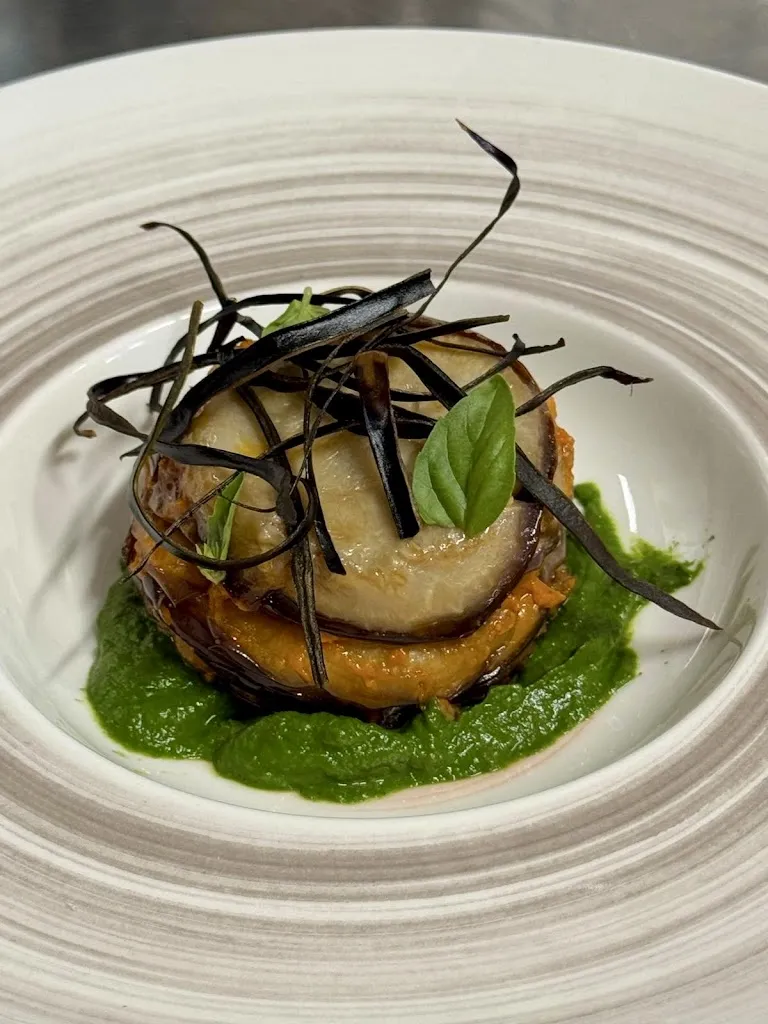 Lorenzo Tardo_SOL • E SALE_Sambuca di Sicilia_review