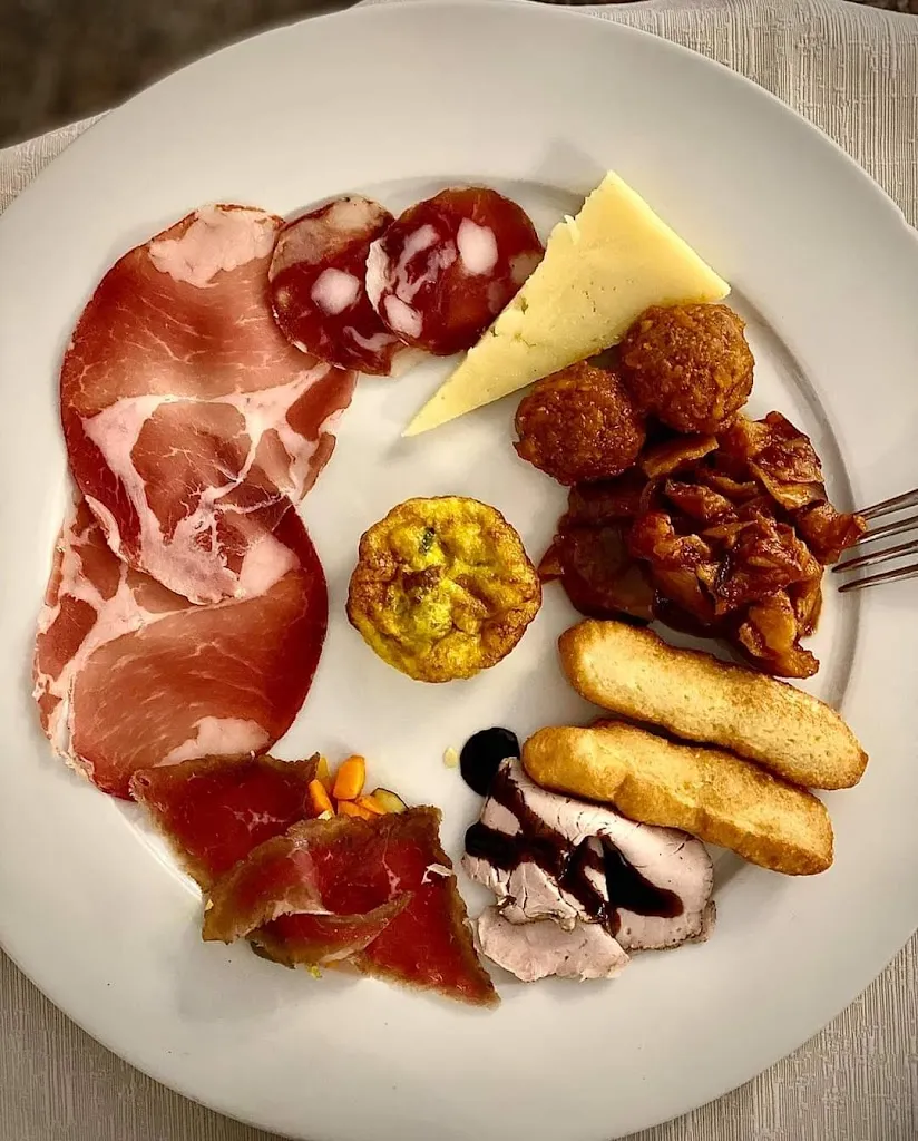 La Fornace Ristorante_San Marco d'Alunzio_slider_image_2