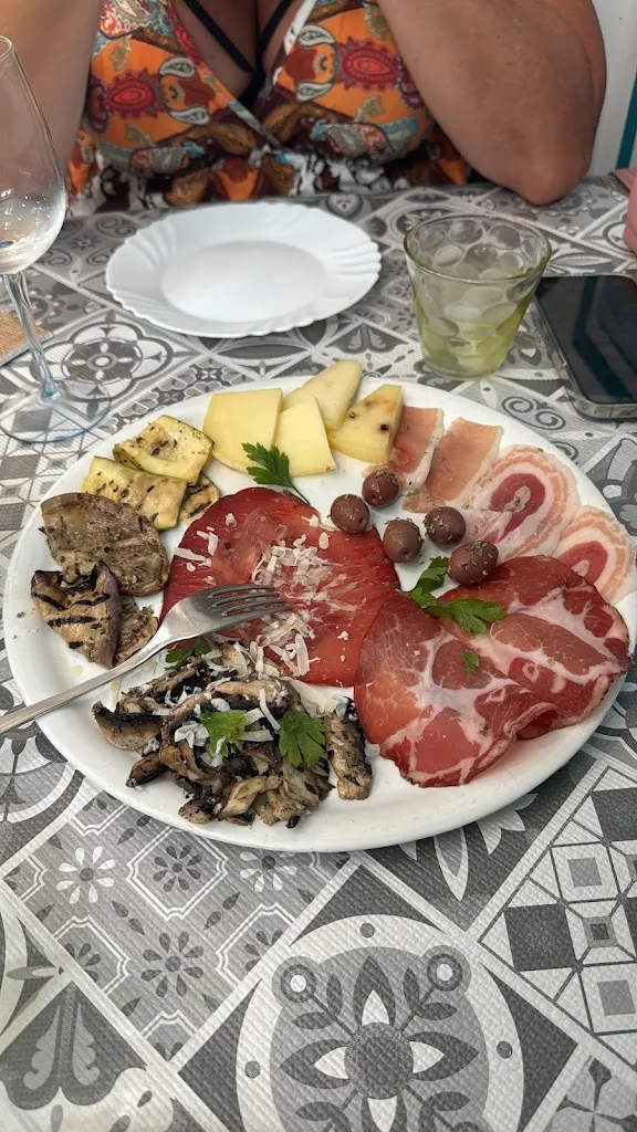 Laurent Le Maon_Fantasia di Galati Rosalia_San Fratello_review