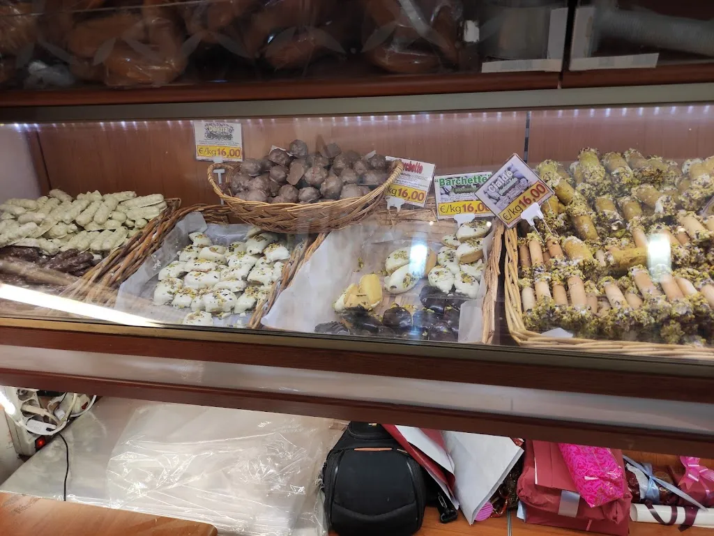 Biscottificio Panetteria Miraglia_San Fratello_slider_image_1