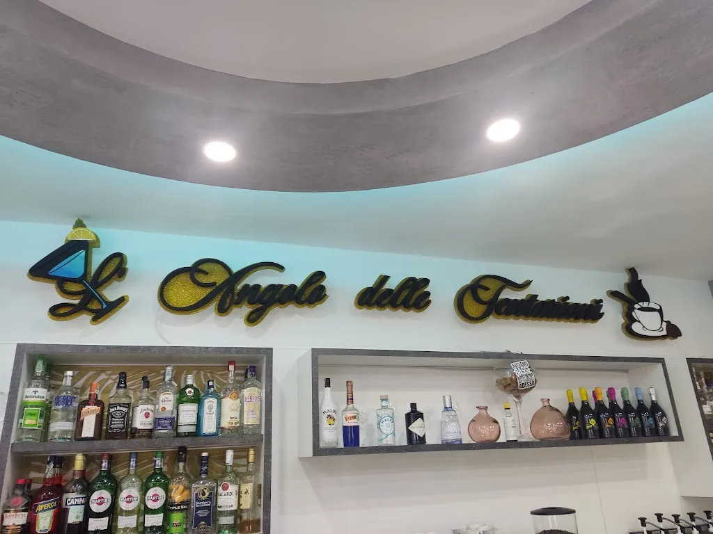 Antonio Licata_L'Angolo delle Tentazioni di Asta Concetta Samantha_San Pier Niceto_review