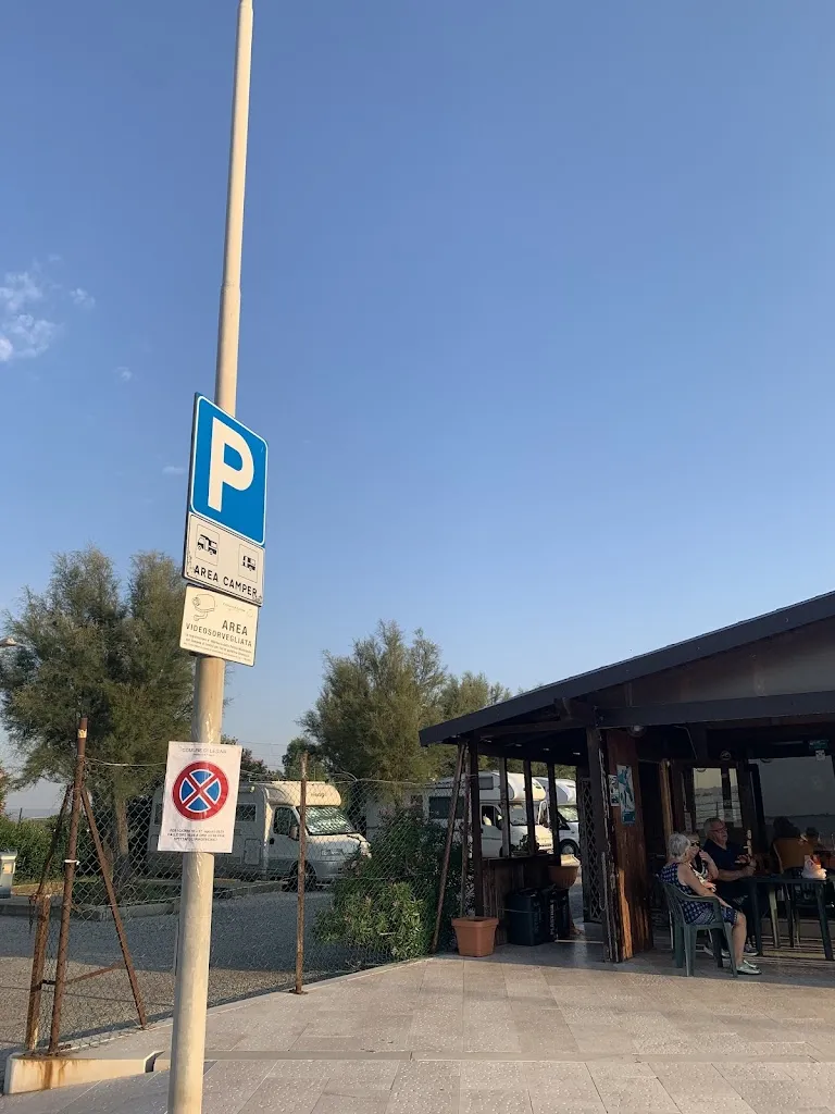 Grazia Benedetti_Bar Di Di Giuseppe Tommaso_Lesina_review