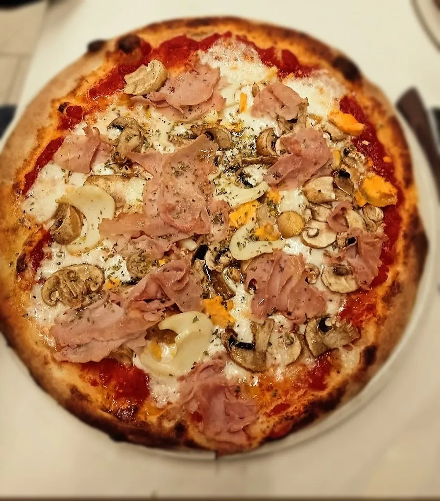JOSS_Pizzeria All the night_San Pietro Clarenza_review