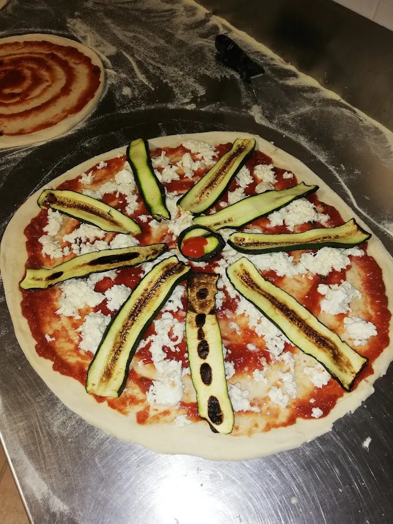 Menu_Crispizza pizzeria_San Pietro Clarenza_image_8