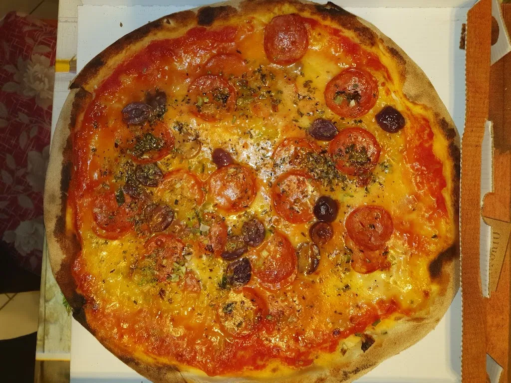 Menu_Pizzeria L’Azalea_San Pietro Clarenza_image_1