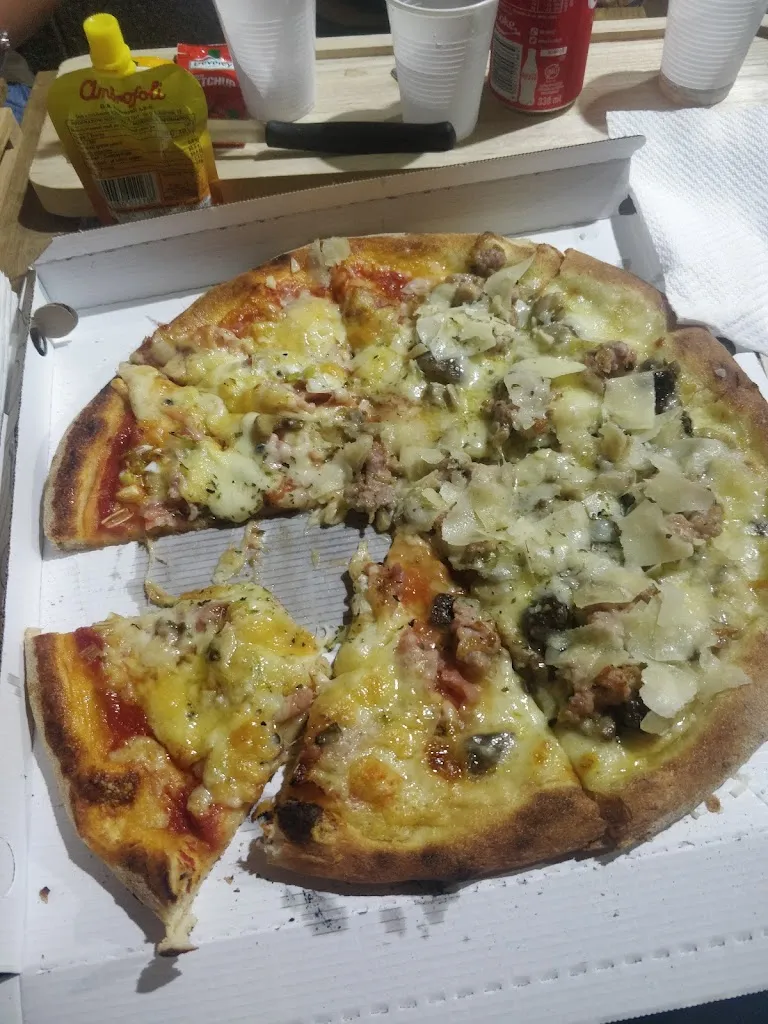 Menu_Pizzeria L’Azalea_San Pietro Clarenza_image_3