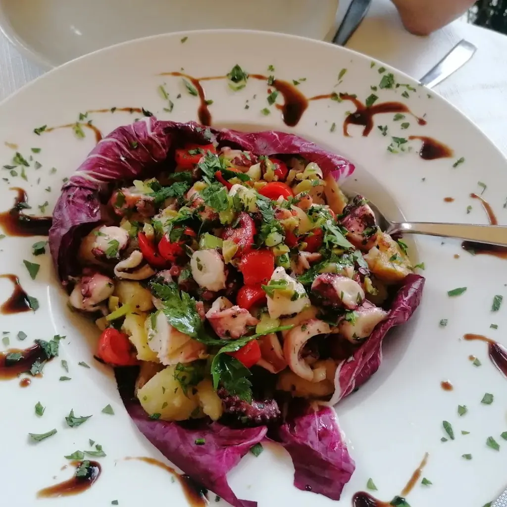 Katia Di Franco_Da Franco Smile Ai Portici osteria, gastronomia, wine bar_Sant'Alessio Siculo_review