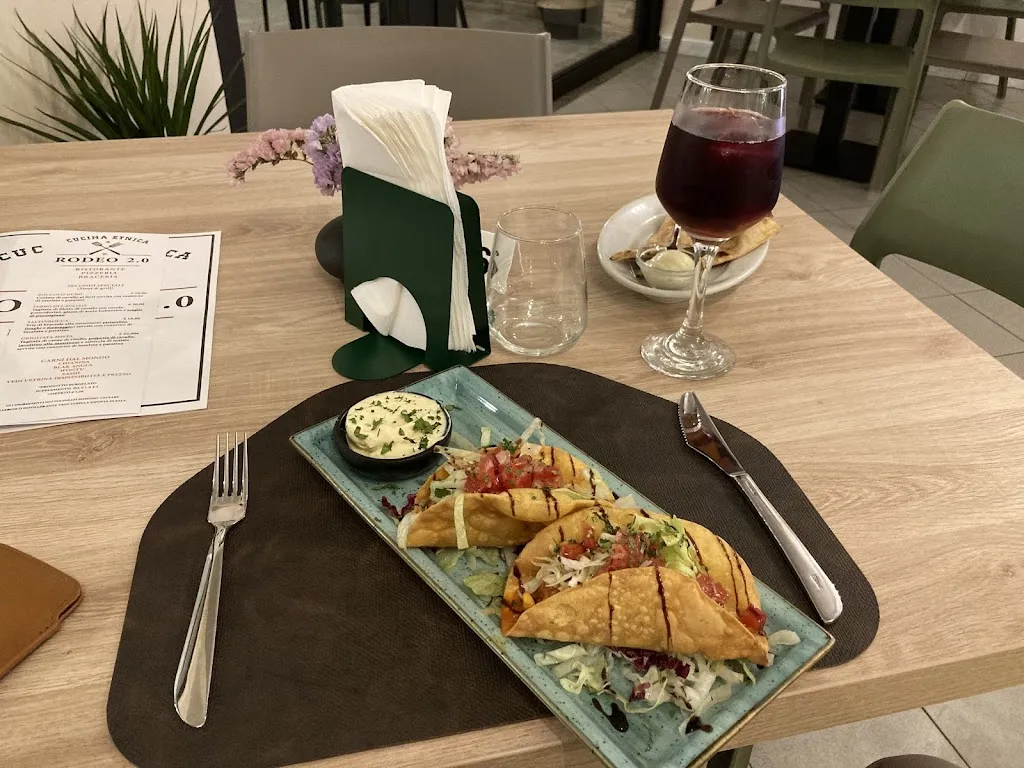 John Barelli_Rodeo 2.0_Sant'Alessio Siculo_review