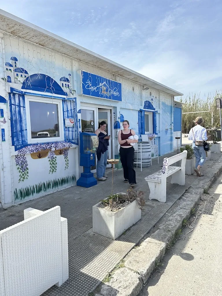 Clay Merriman_LA CASA BLANCA FISH & BEER_San Cataldo_review