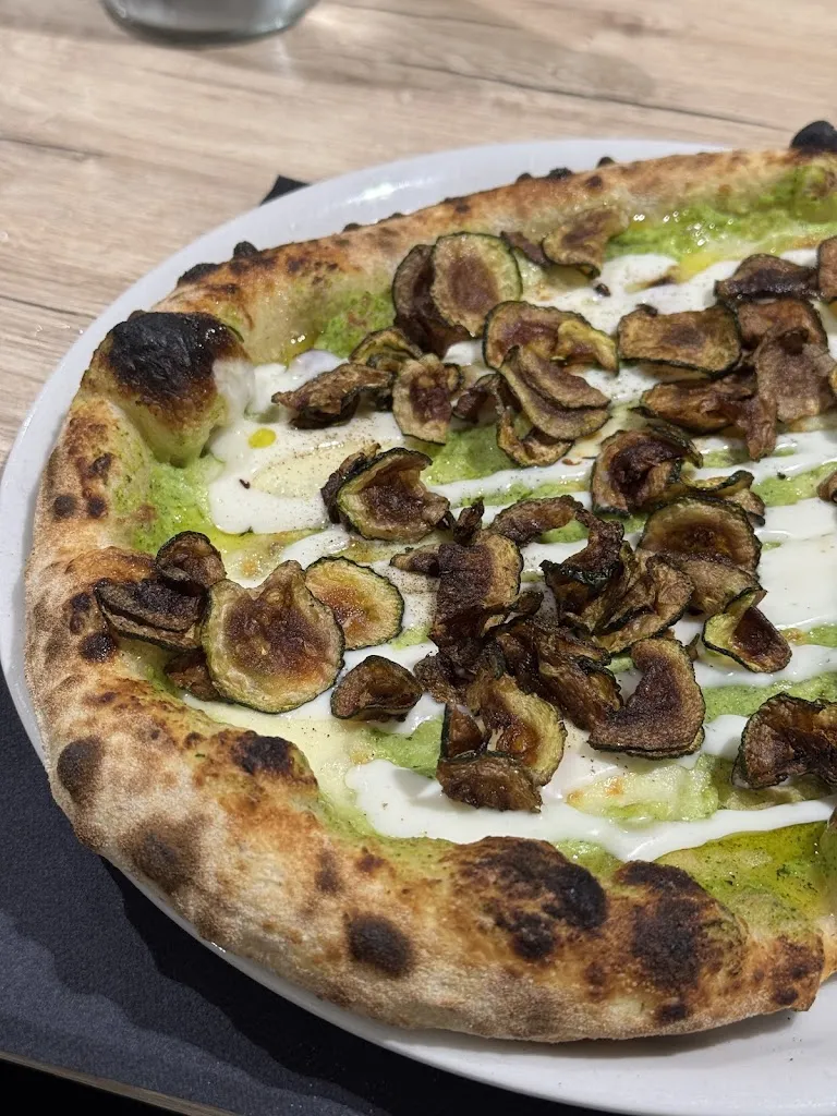 Chiara Caputo_donnarosa - passione in tavola_San Cataldo_review