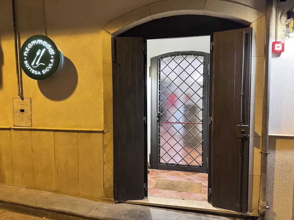 Nzammaddi restaurant in San Cataldo