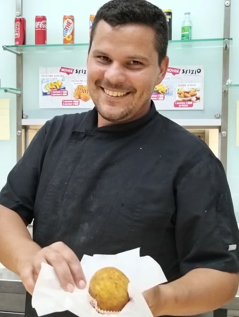 Danilo B_SFIZIO PIZZERIA ROSTICCERIA PANINERIA_San Cataldo_review