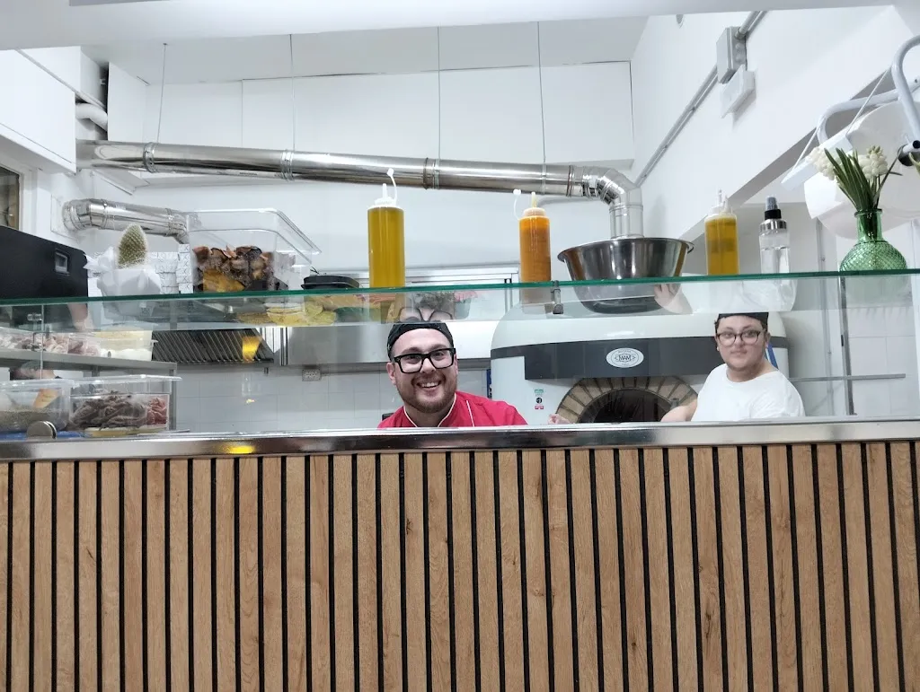 Danilo B_StraPizzami_San Cataldo_review