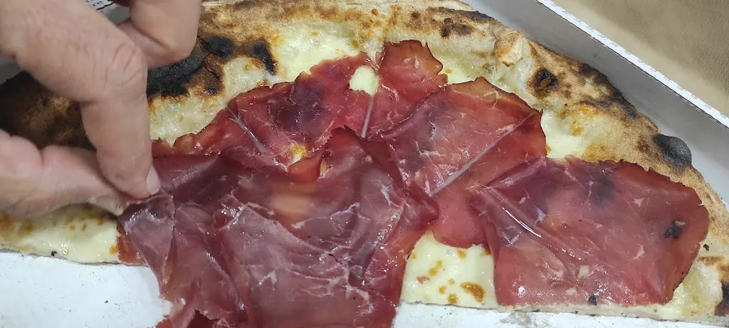 Maria Elena Falsone_StraPizzami_San Cataldo_review