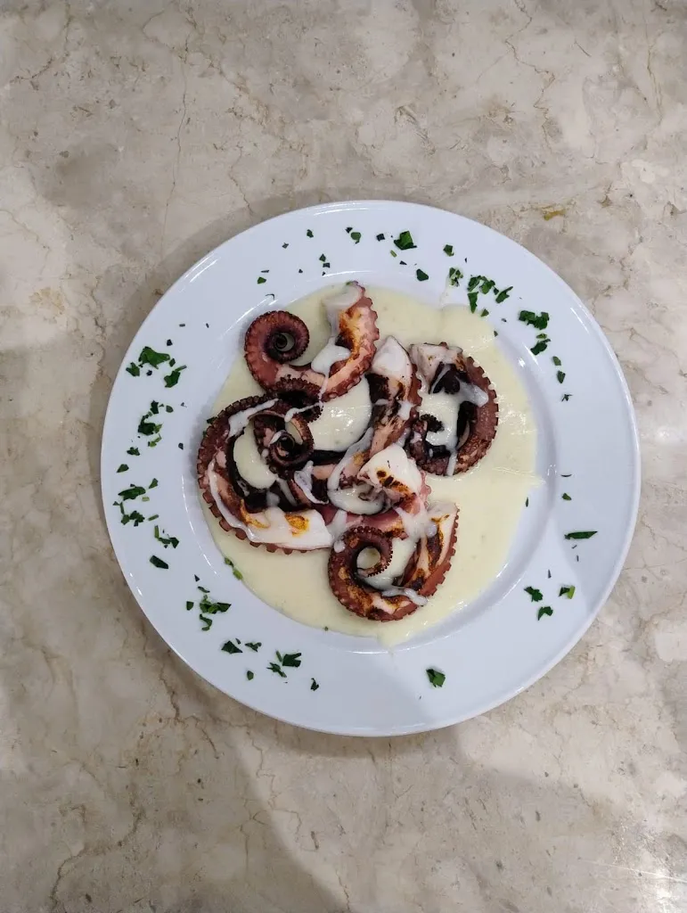 Da Angela ristorante pizzeria_San Cataldo_slider_image_2