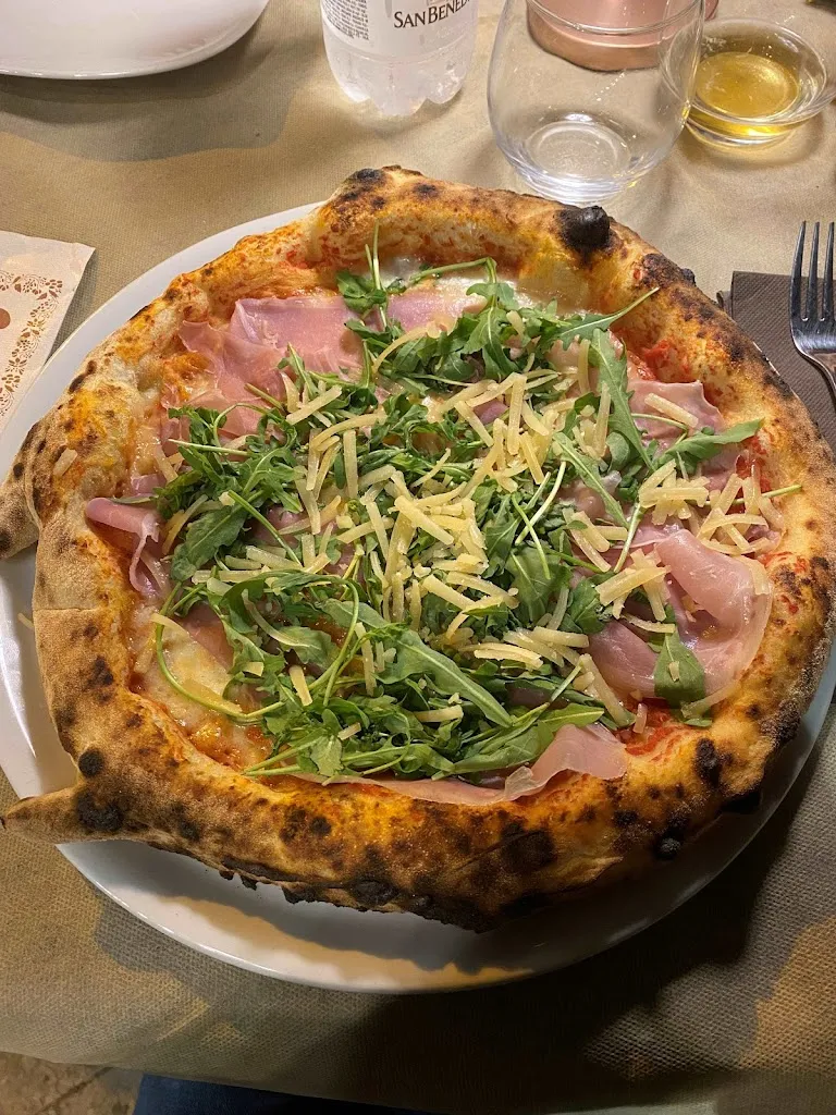 Daniele_Pizzeria Trattoria La Scalinata Di Volo_San Cataldo_review