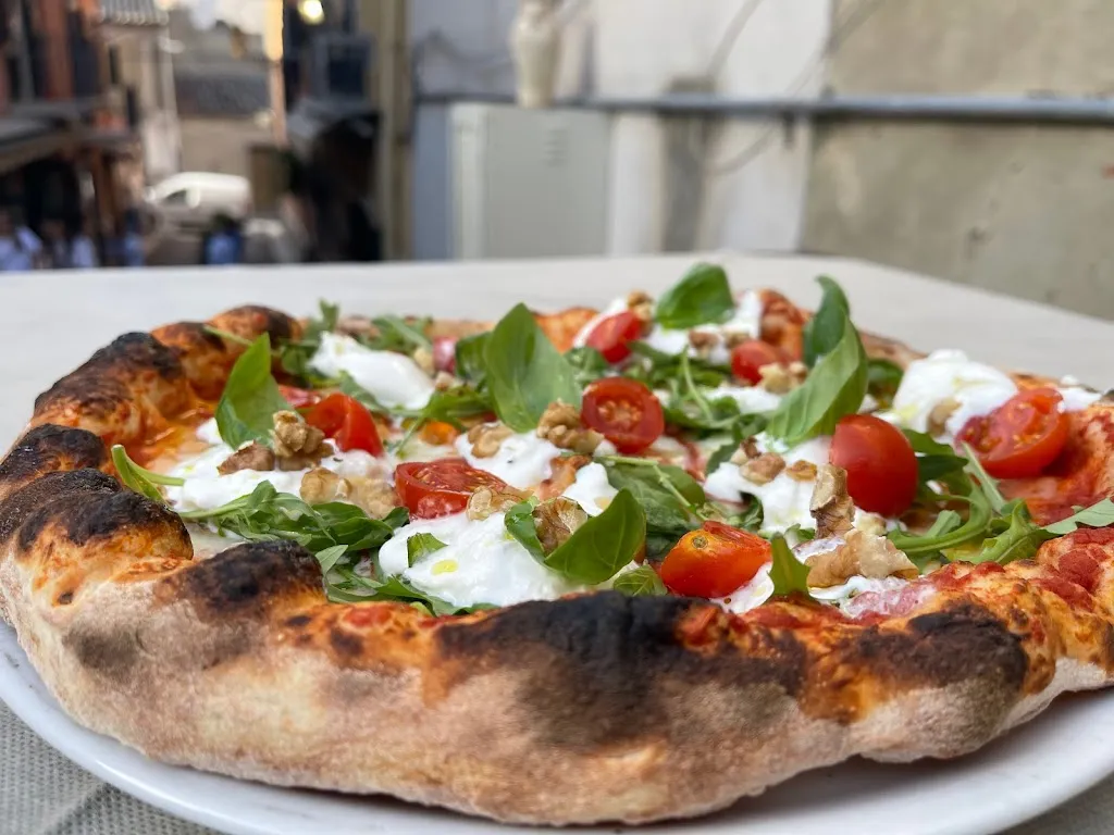 Pizzeria Trattoria La Scalinata Di Volo_San Cataldo_slider_image_3