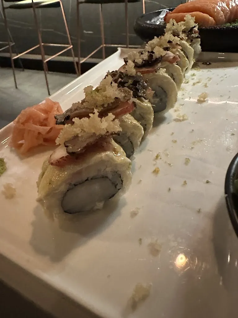 Emilio Barbagallo_NUK Urban Sushi Bar_Sant'Agata Li Battiati_review