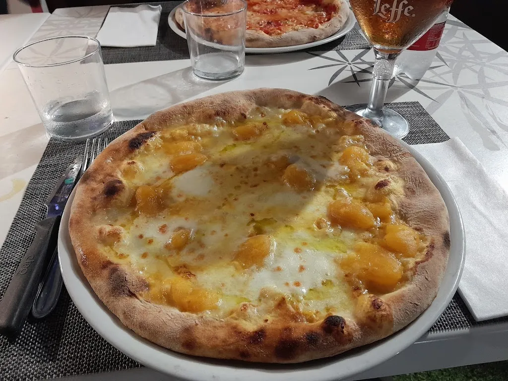 Menu_Pop's Pizza & More_Sant'Agata Li Battiati_image_8