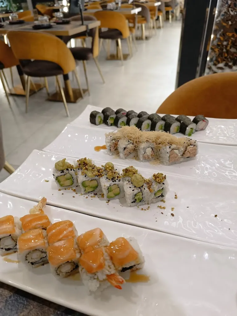 Kagura Sushi Sant'Agata Li Battiati_Sant'Agata Li Battiati_slider_image_3