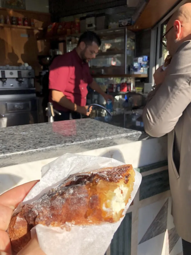 Daniele Basso_Chiosco Tre Torri._Sant'Agata Li Battiati_review