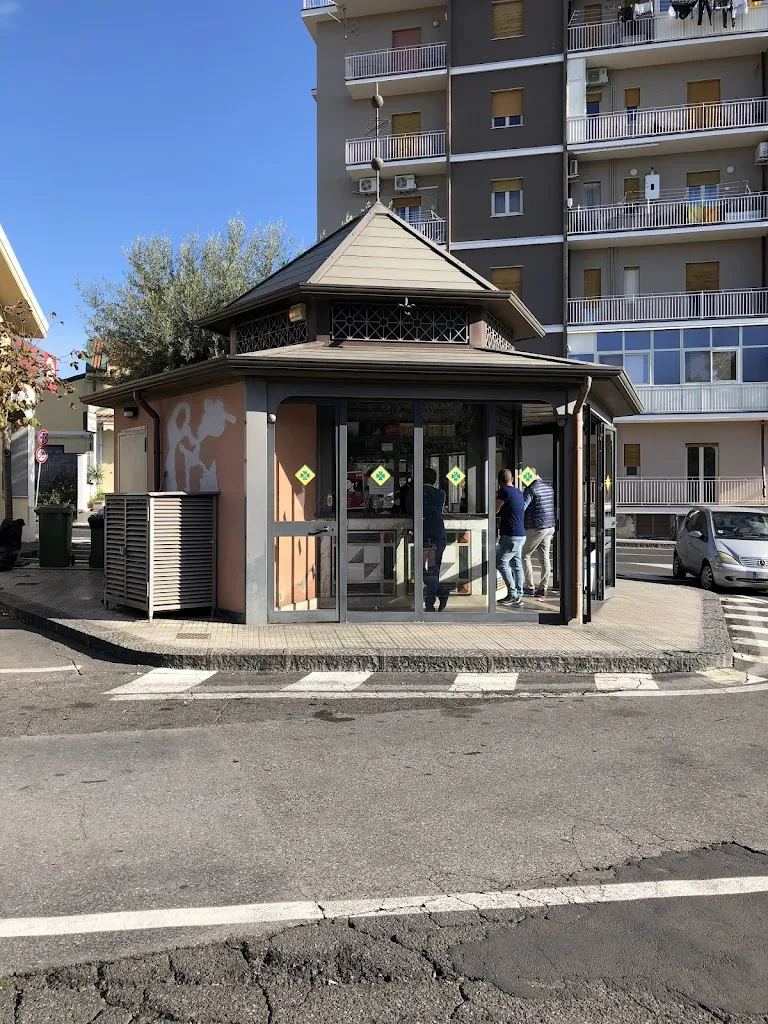 Chiosco Tre Torri._Sant'Agata Li Battiati_slider_image_2