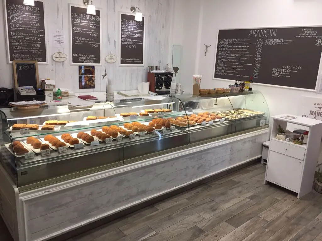 Mangio siculo restaurant in Sant'Agata Li Battiati