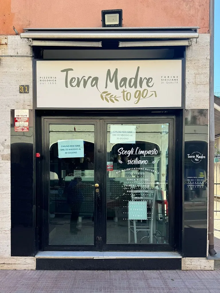 Terra Madre Pizzeria Biologica - Sant'Agata Li Battiati restaurant in Sant'Agata Li Battiati