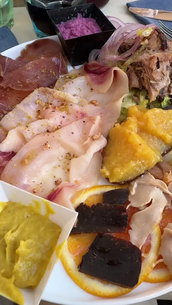 Buena Vida Siciliana Ristorante e Pizzeria_San Vito Lo Capo_slider_image_2