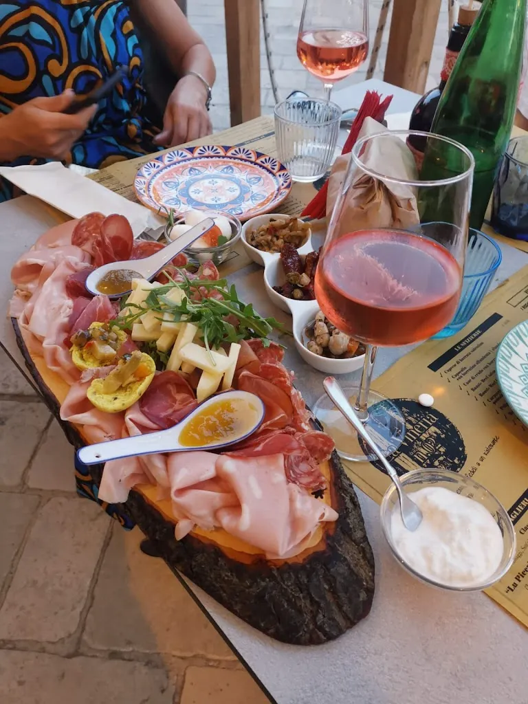 The Winery No. 02_Leverano_slider_image_2