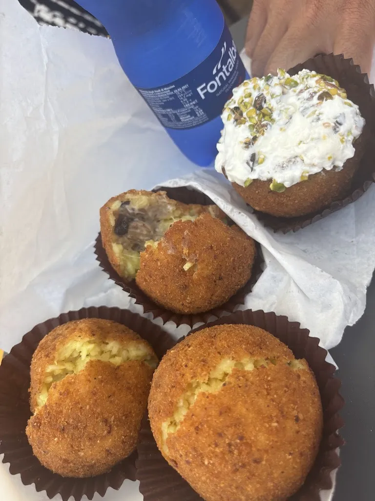 Nadia Signore_Sfrigola_San Vito Lo Capo_Bewertung