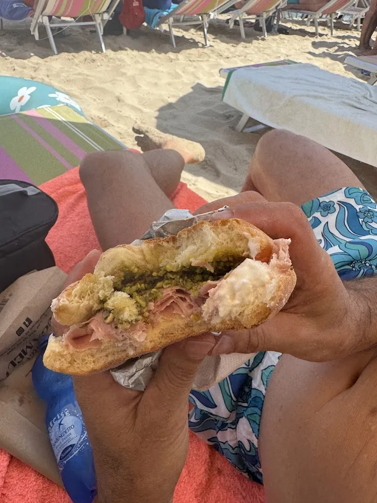 Tracey C_Bottega Sugameli_San Vito Lo Capo_review