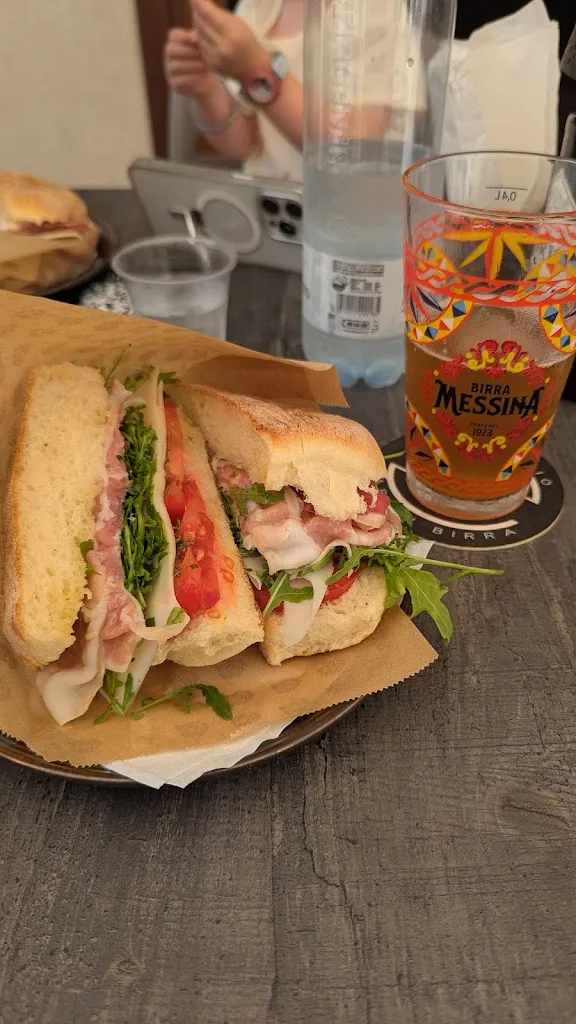 Gareth Rees_Bottega Sugameli_San Vito Lo Capo_review