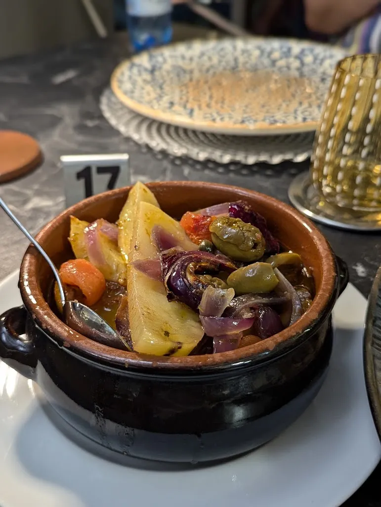 Ararat Mnatsakanyan_La Battigia_San Vito Lo Capo_review