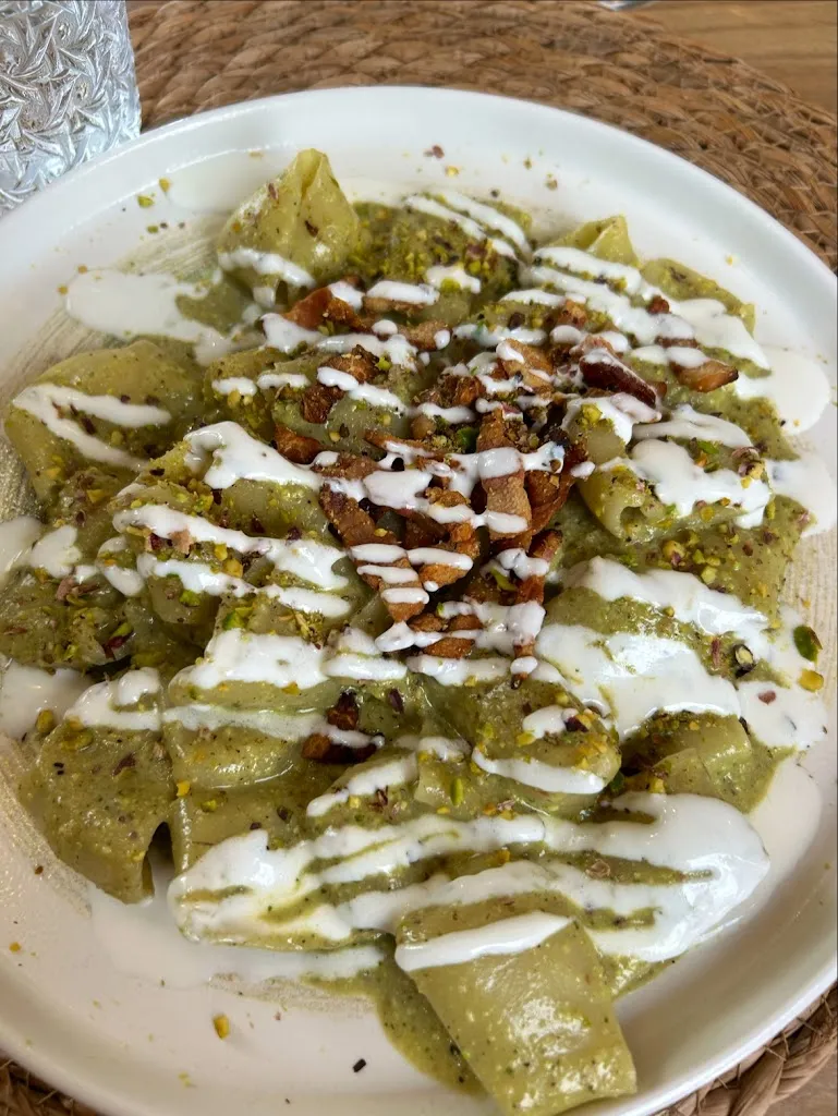 Kristen D'Almeida_Ruggirello Carni Grill & Food Ristorante_San Vito Lo Capo_review