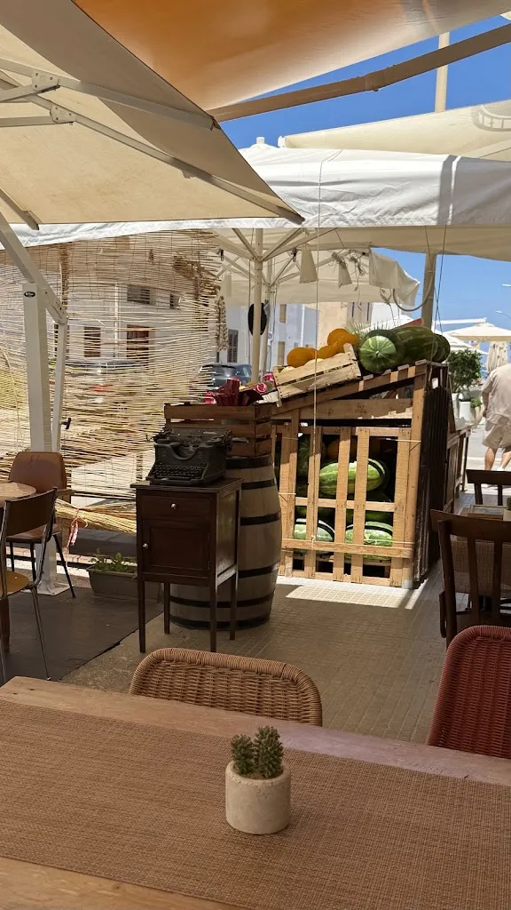 Andrea Valacchi_L'Angolo diVino Salumeria - Bistrot - Enoteca con cucina di Marco Bonanno_San Vito Lo Capo_recensione