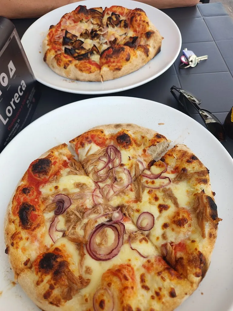 Peter Orsava_STREET FOOD & PIZZA SICILY_San Vito Lo Capo_review
