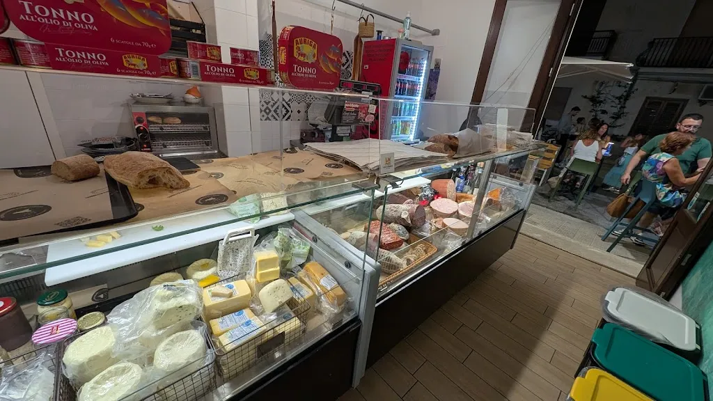 Salumeria San Giorgio_San Vito Lo Capo_slider_image_2