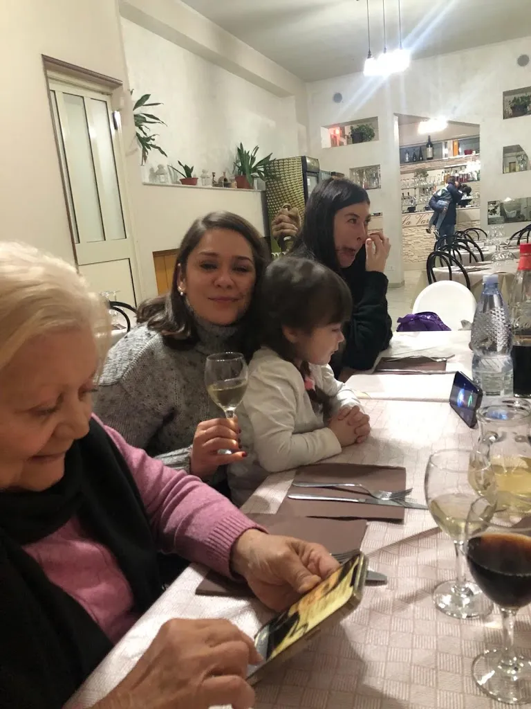 Patrizia Frattallone_Pizzeria Trattoria La Variante_Santa Caterina Villarmosa_review