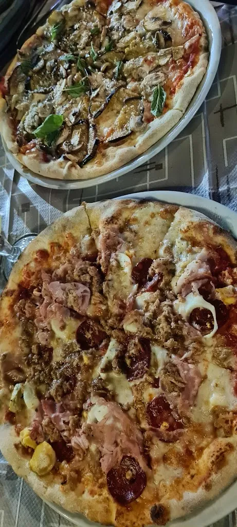 Silvio M_Pizzeria Trattoria La Variante_Santa Caterina Villarmosa_review