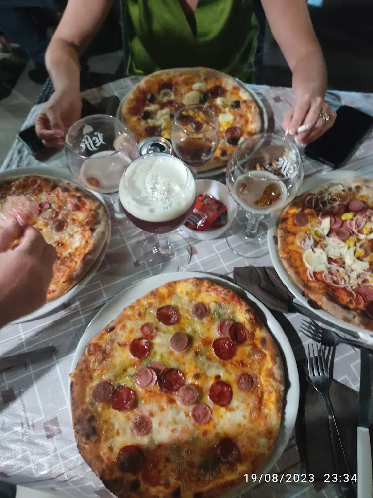 Pizzeria Trattoria La Variante_Santa Caterina Villarmosa_slider_image_2