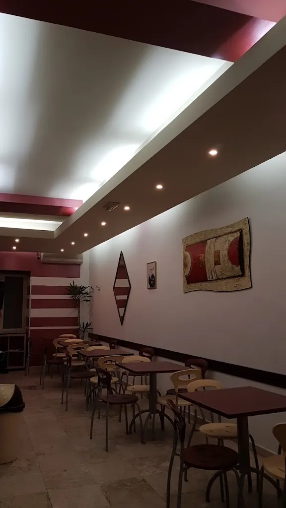 Bar Al Solito Posto Di Mattia Lombardi restaurant in Santa Caterina Villarmosa