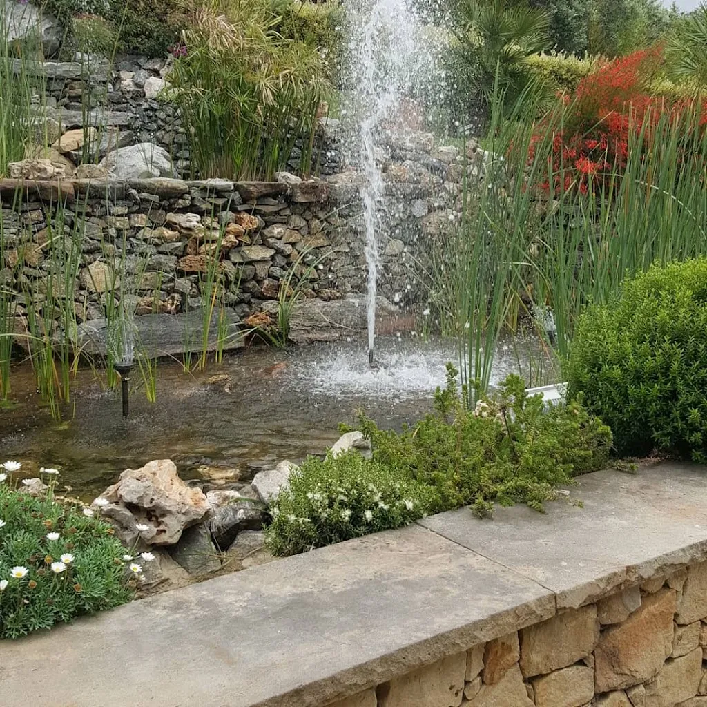 Rosario Foti_Villa Mont Valerie_Santa Lucia del Mela_review