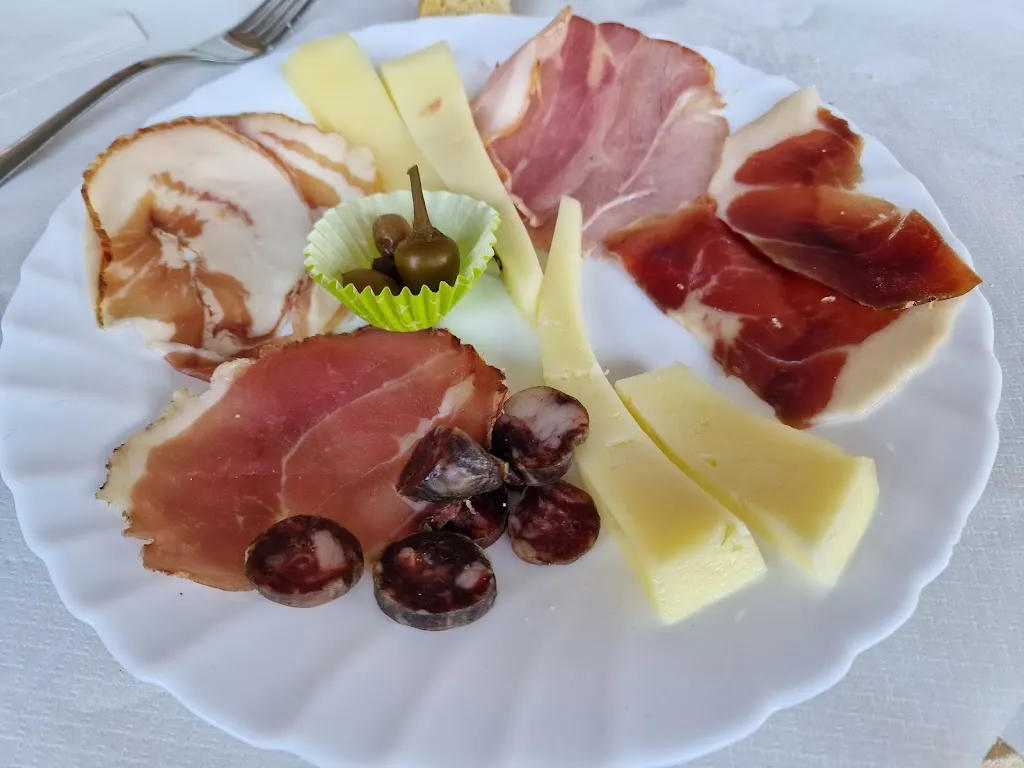 Azienda Agrituristica La Quercia_Santa Lucia del Mela_slider_image_1