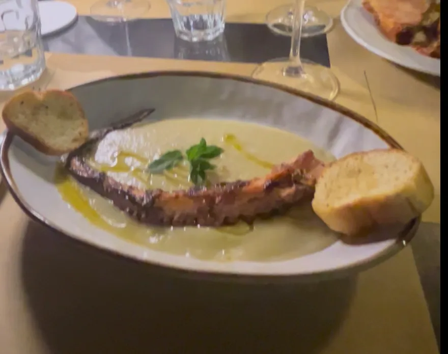 Tasha Y_Casa Lo Schiavo - fornelli e putia_Santa Marina Salina_review